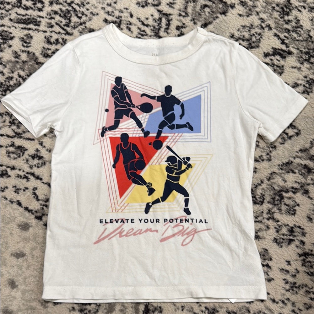 GAP White and Red Short Sleeve Tee with Sporty Graphic